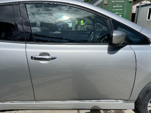 NISSAN LEAF DOOR FRONT RIGHT RH BARE SILVER 2021