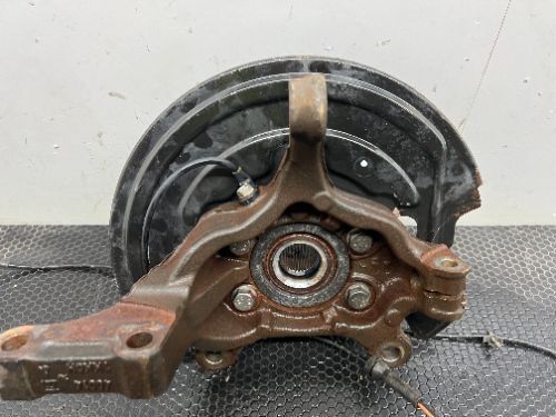 NISSAN LEAF HUB AND BEARING FRONT RIGHT RH 2020