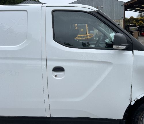 MAXUS DELIVER 3 DOOR FRONT RIGHT RH BARE WHITE 2021